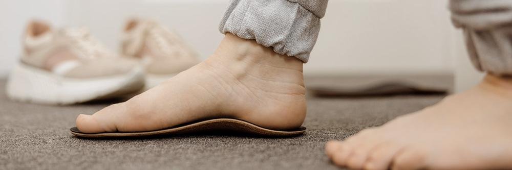 Insoles for back pain prevention