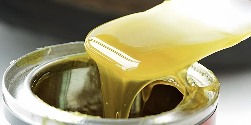 Contact Adhesive in Tin