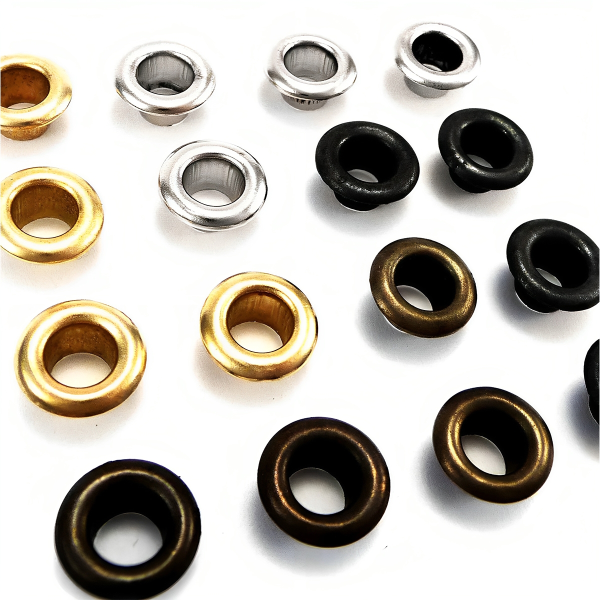 Eyelets and Ski Hooks